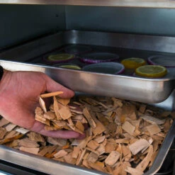 Ahumador De Gas Vertical Broil King -Weber Tienda de ventas Ahumador de Gas Vertical Broil King 12