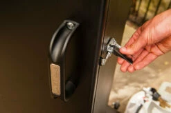 Ahumador De Gas Vertical Broil King -Weber Tienda de ventas Ahumador de Gas Vertical Broil King 13