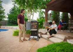 Ahumador De Gas Vertical Broil King -Weber Tienda de ventas Ahumador de Gas Vertical Broil King 16