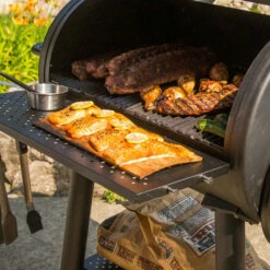 Broil King Regal Offset 500 -Weber Tienda de ventas Barbacoa Ahumador horizontal carbon Lena 3