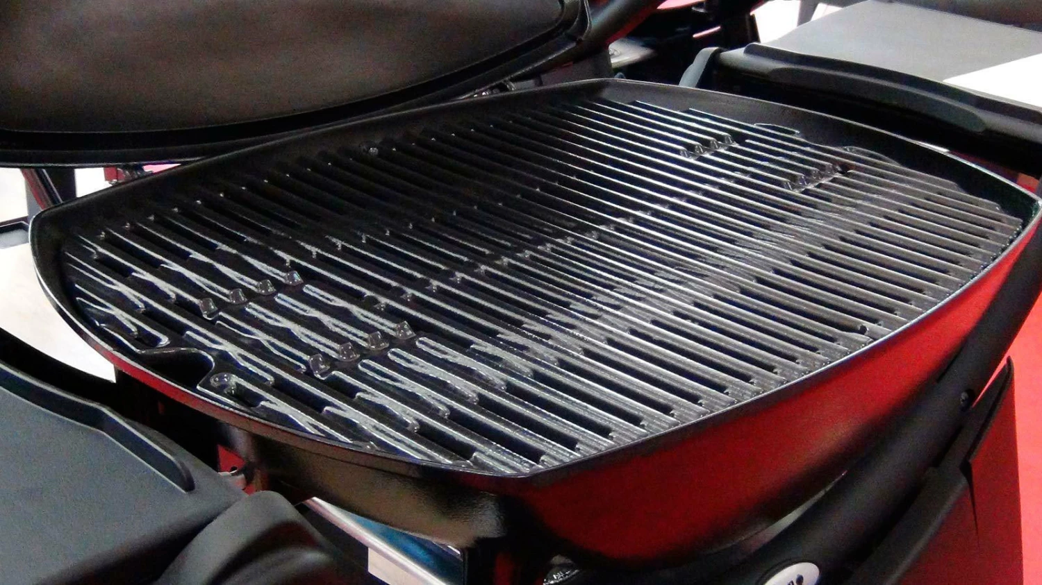 Barbacoa Weber Q 2200 Negra Con Stand 8 Barbacoa Weber Q 2200 Negra Con Stand - Imagen 8