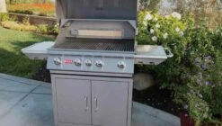 Barbacoa De Gas Bull Angus -Weber Tienda de ventas Barbacoa de Gas Bull Angus 4