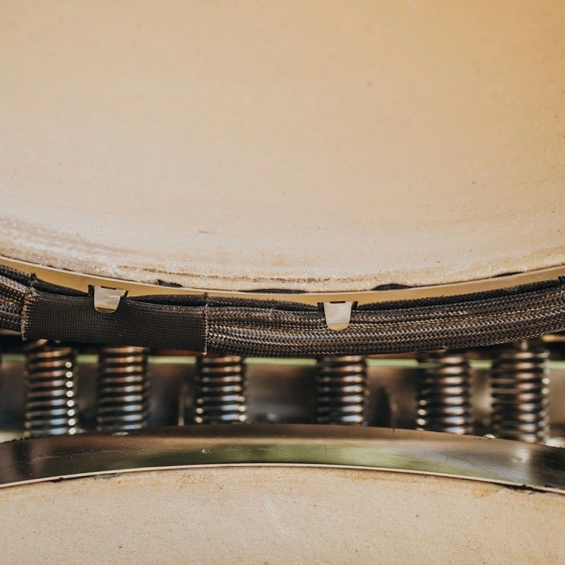 Kamado Monolith Le Chef Pro Series 2.0 Negro Con Carro - Imagen 20