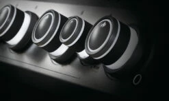 Napoleon Rogue SE 625 Negra Quemador Lateral Y Trasero -Weber Tienda de ventas Napoleon Rogue SE 625 Negra Quemador Lateral y Trasero 16