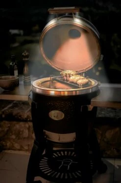 Kamado Monolith Classic Avantgarde Con Carro -Weber Tienda de ventas ezgif.com webp to jpg 1