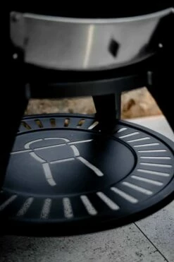 Kamado Monolith Classic Avantgarde Con Carro -Weber Tienda de ventas ezgif.com webp to jpg 6 1